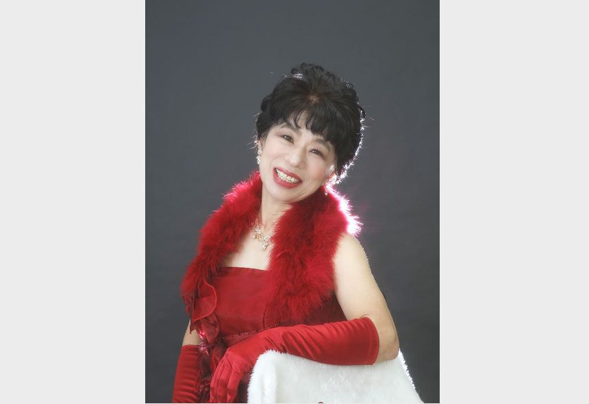 新潟県上越市 フォトオフィスオーツー ブライダルフォト 結婚式 ロケーションフォト 成人式 ファミリーフォト フォトオフィスO2 ファミリーフォト 母 ドレス 撮影