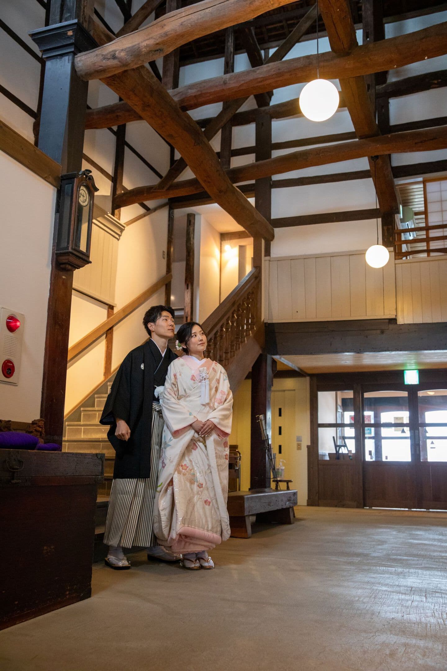 前撮りロケ　和装ロケ　結婚式用　色打掛　和テイスト　冬　上越市ロケ　写真　オーツー