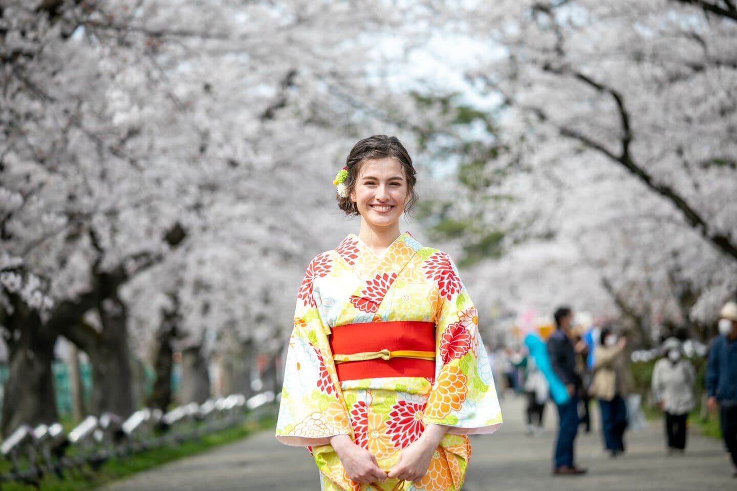 着物体験 桜 桜撮影 観桜会 上越高田 インバウンド 観光フォト
