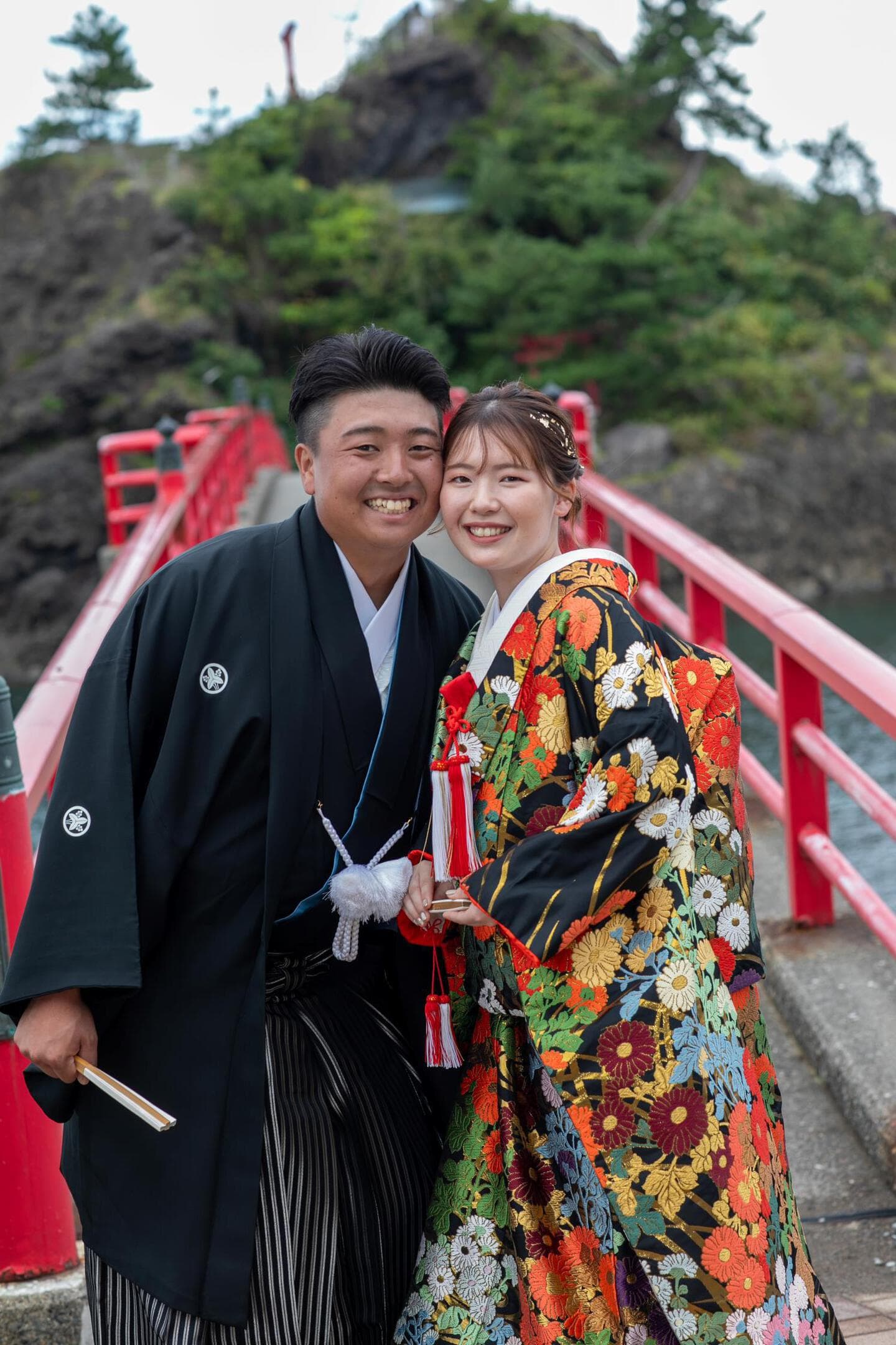 上越市 糸魚川市 ロケーション撮影 ロケ撮影 結婚式前撮り 和装前撮り 和装ロケ 弁天岩 ウエディングフォト ドローン撮影 アンジーメレ