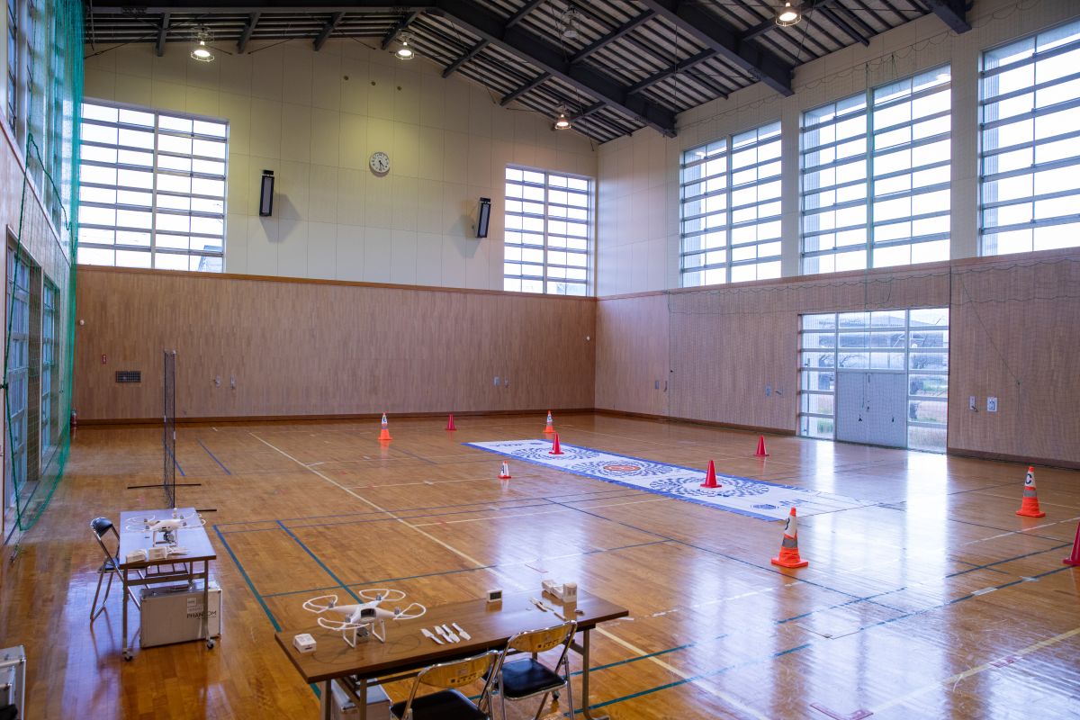 屋内飛行エリア